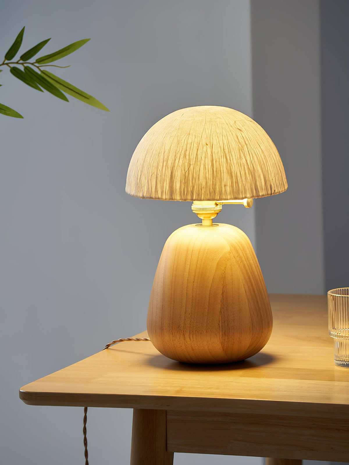 Elugan Organic Wood Table Lamp