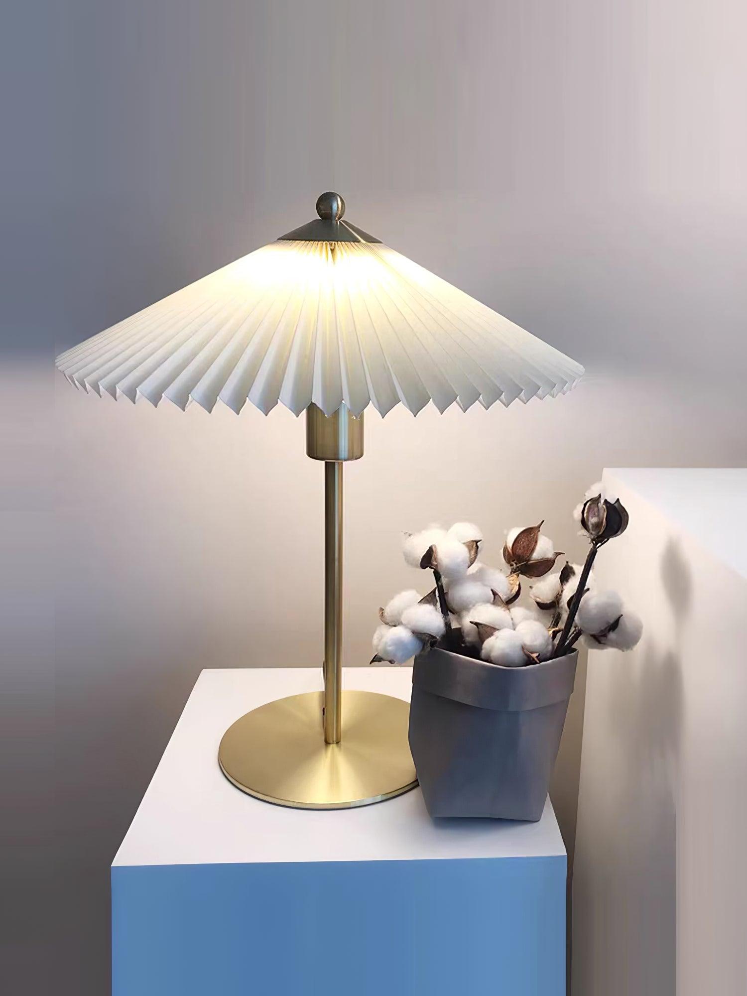 Camirir Pleated Umbrella Table Lamp