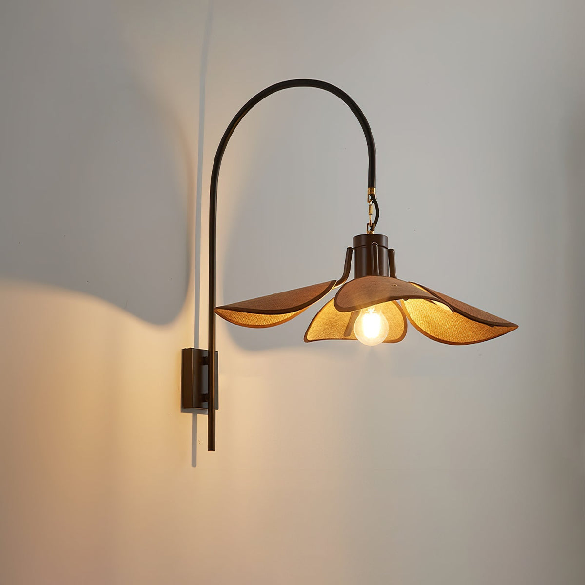 Visilis Premium Nordic Art Bloom Wall Lamp