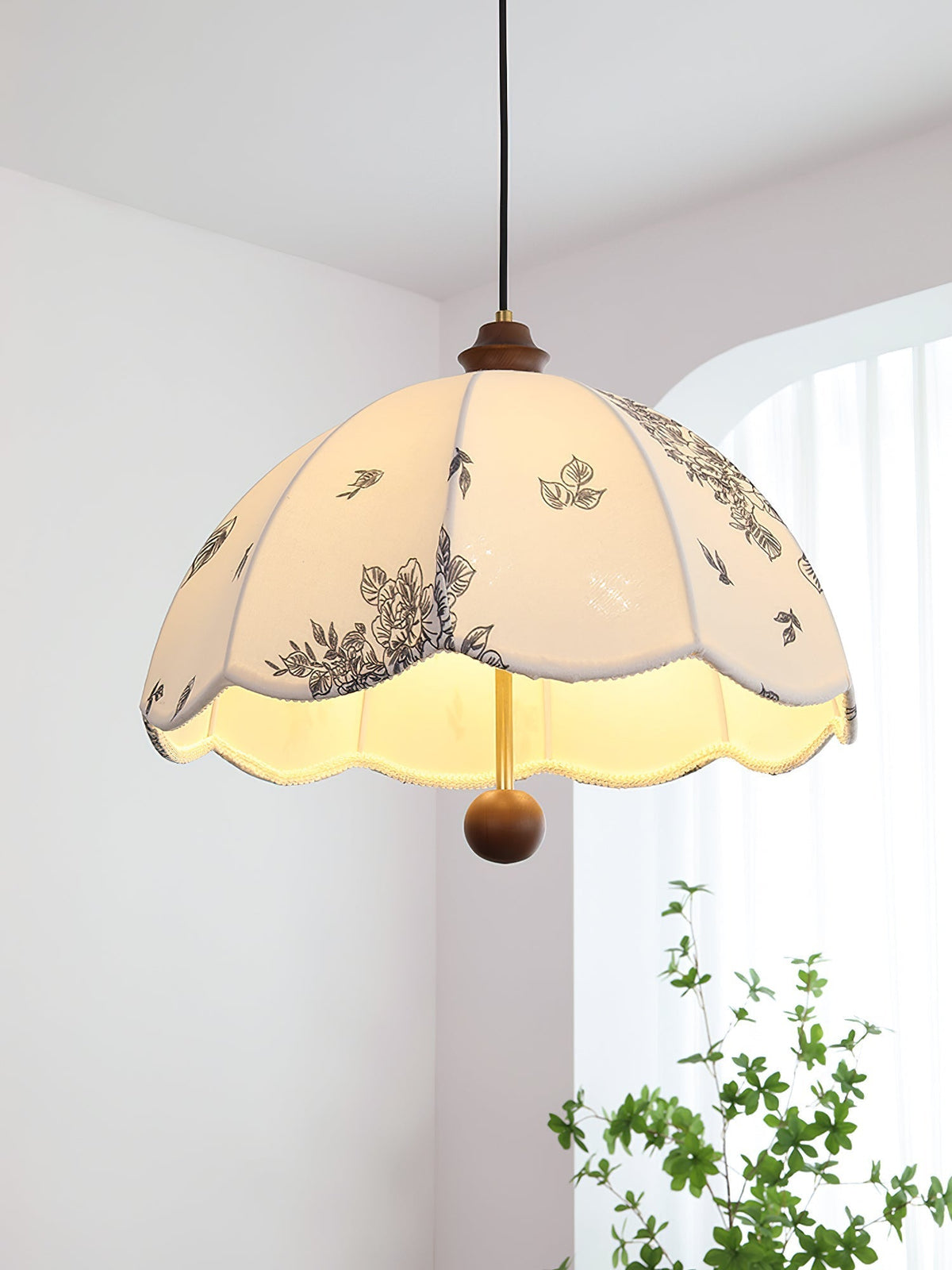 Vevenir Petal Whisper Wood Fabric Pendant Lamp