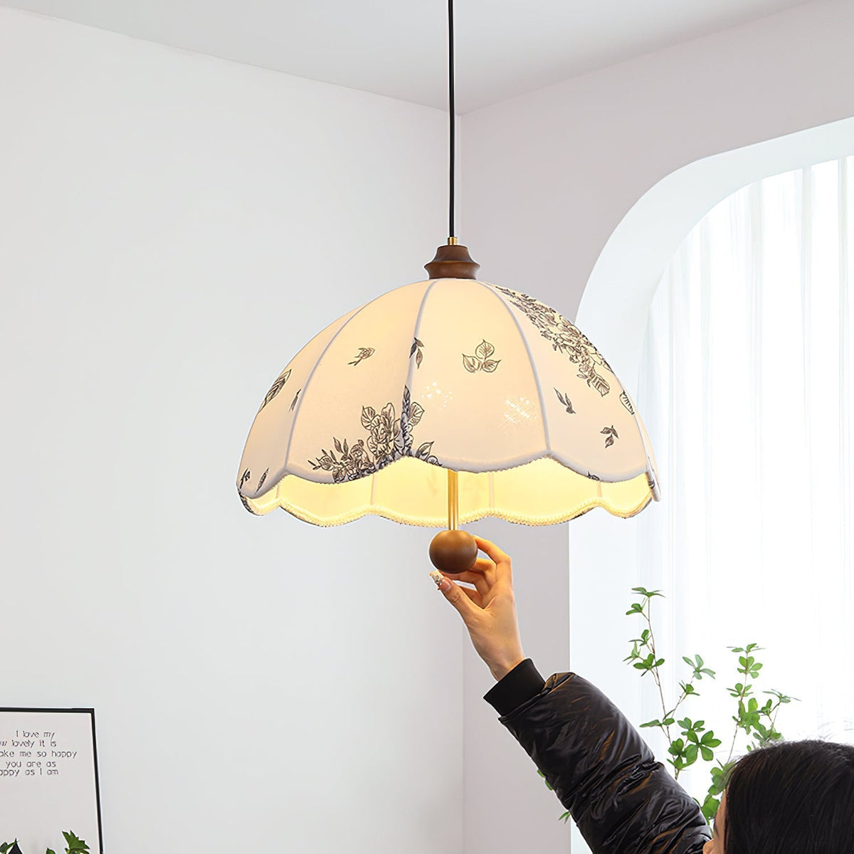 Vevenir Petal Whisper Wood Fabric Pendant Lamp
