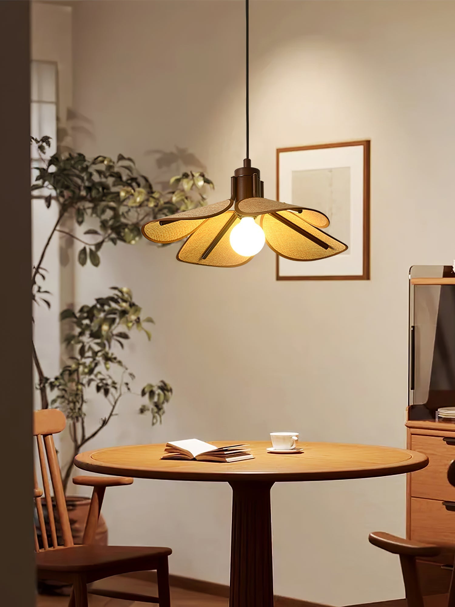 Utalion Traditional Petal Bloom Wood Fabric Pendant Light