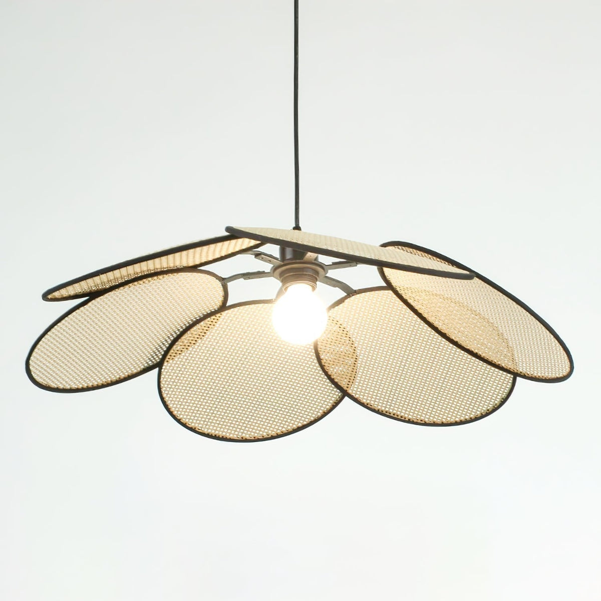 Vemarora Premium Elegance Petals Rattan Fabric Pendant Lamp