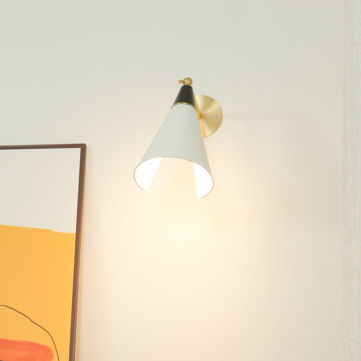 Miraenne Wall Lamp