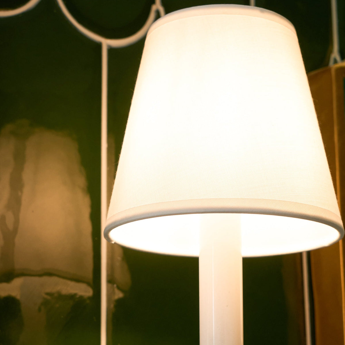 Silva Vintage Wall Lamp Fabric Black/White/Brass Arm
