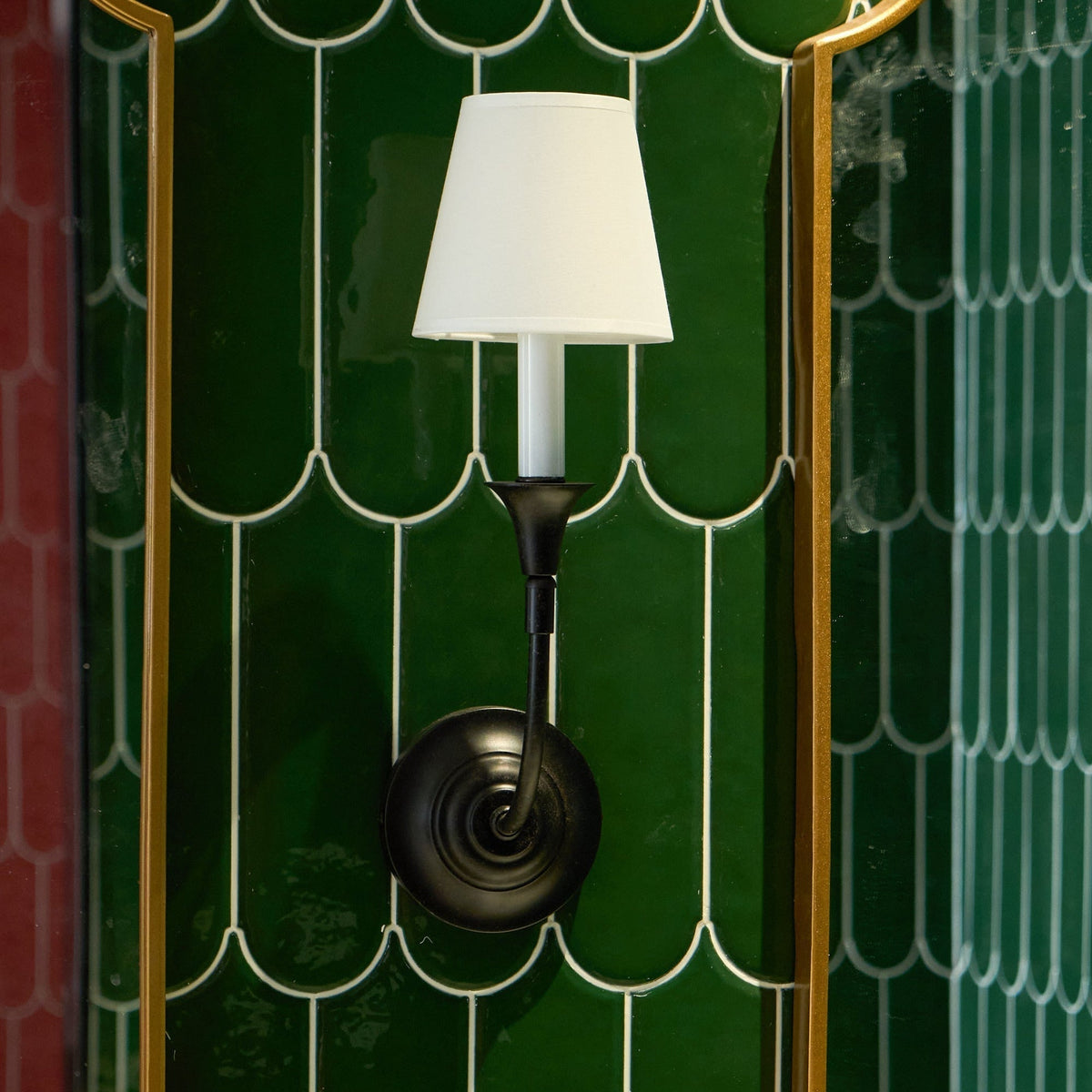 Silva Vintage Wall Lamp Fabric Black/White/Brass Arm