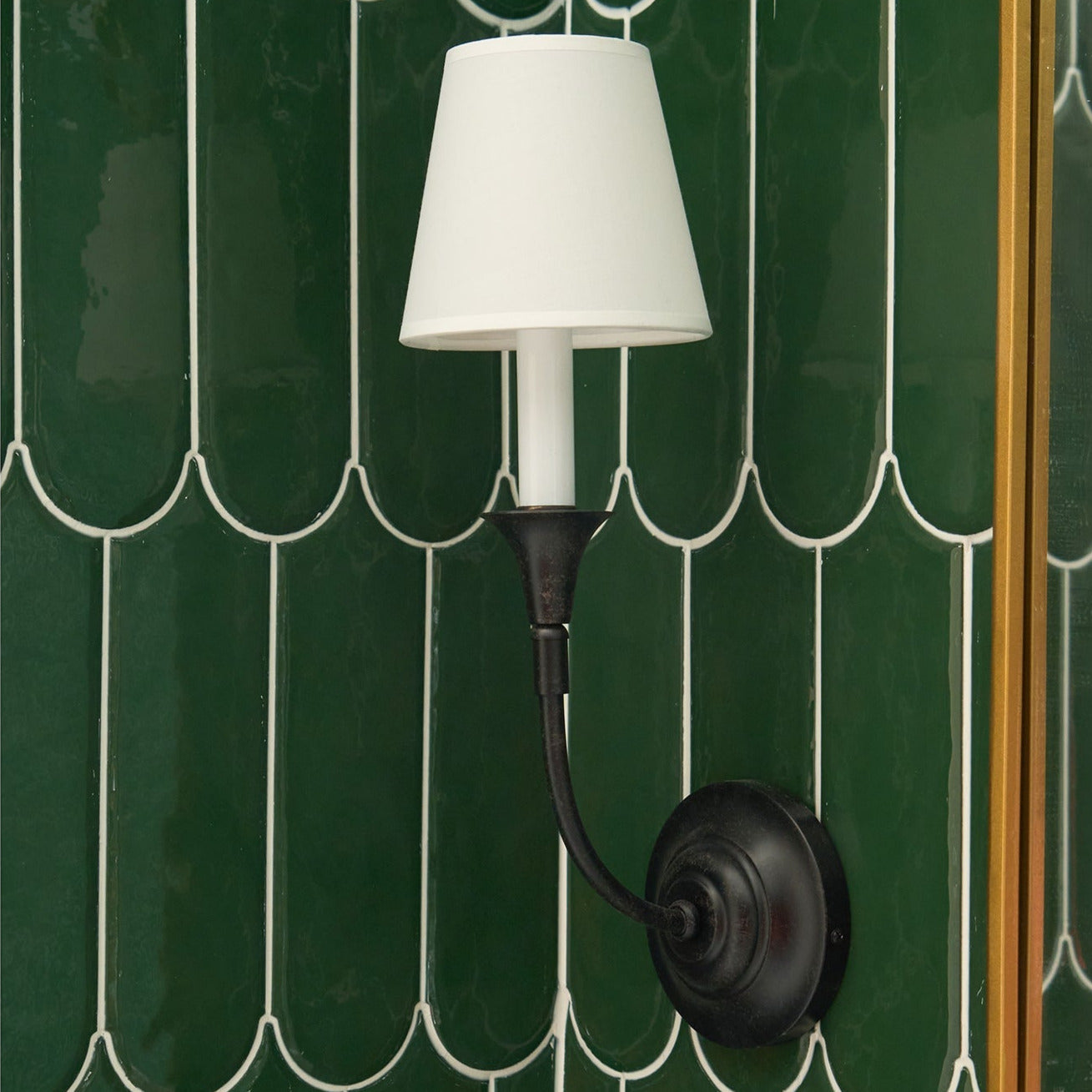 Silva Vintage Wall Lamp Fabric Black/White/Brass Arm