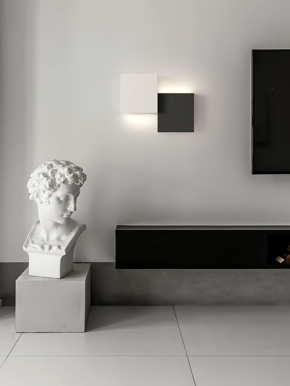 Gianna Modern Wall Lamp