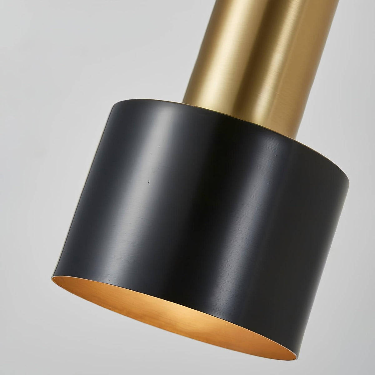Rivereria Minimalist Wall Lamp
