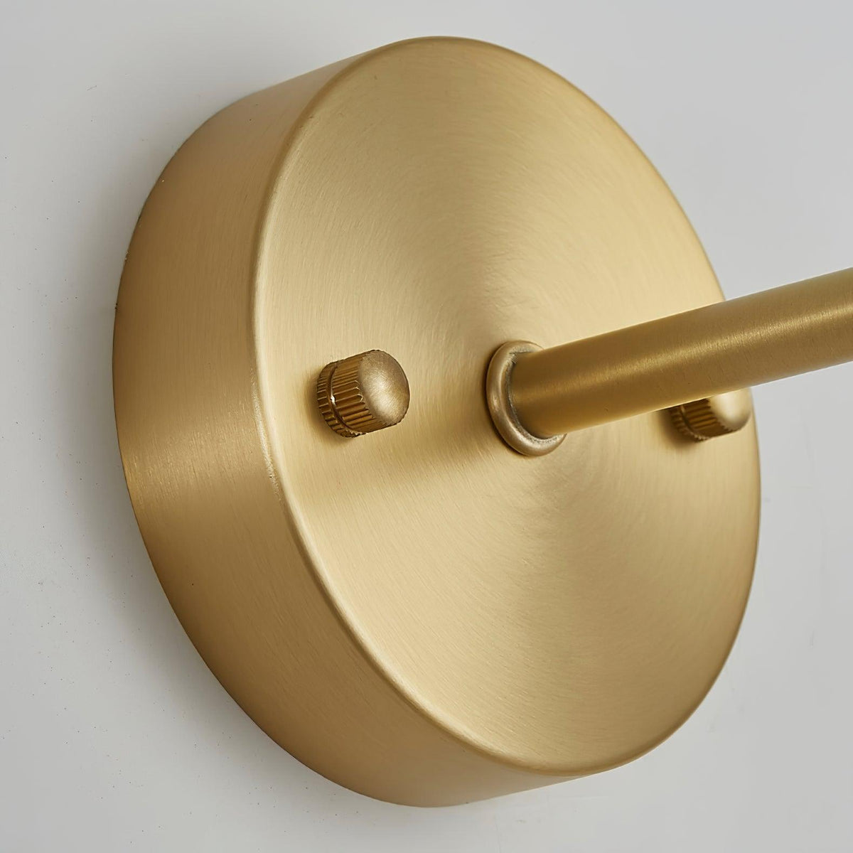 Rivereria Minimalist Wall Lamp