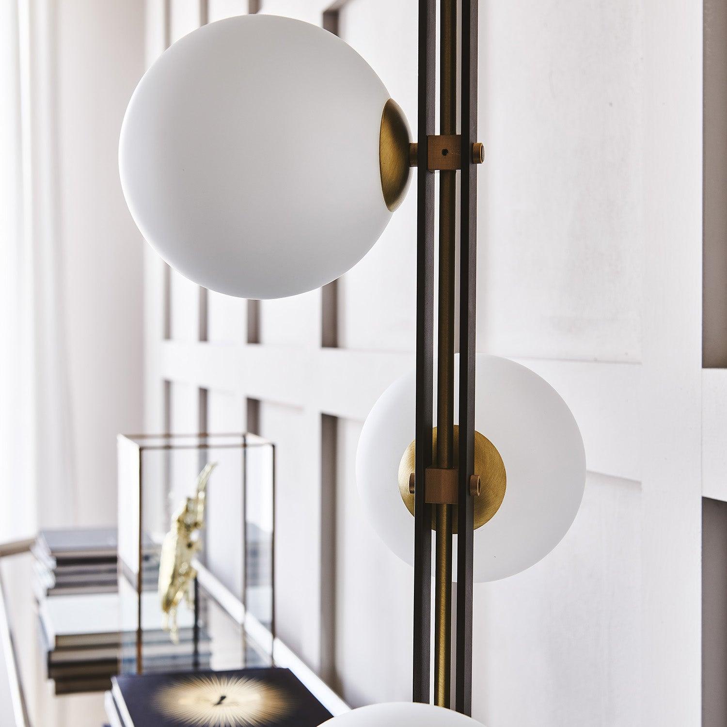 Eireneria Elegant Glass Floor Lamp