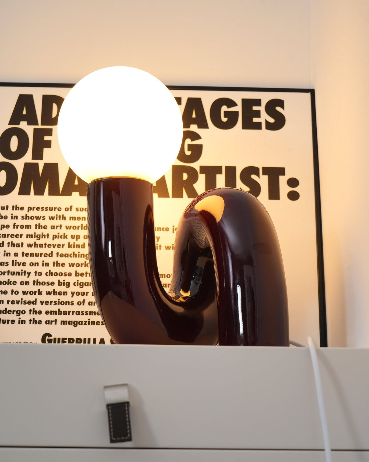 Soreeon Lamp Playful N Shape All White