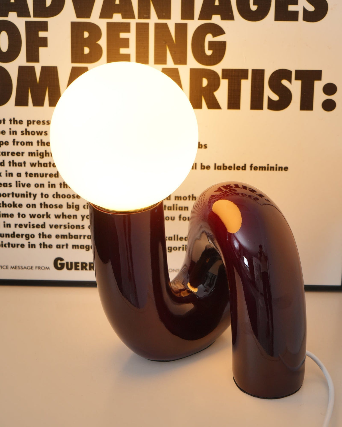 Soreeon Lamp Playful N Shape All White
