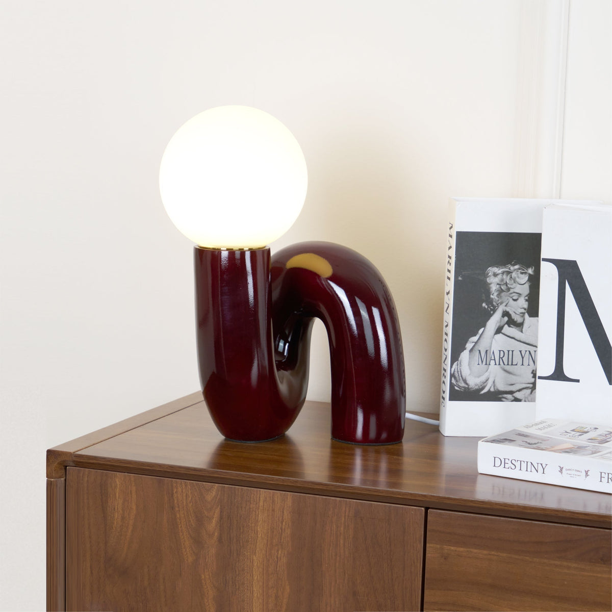 Soreeon Lamp Playful N Shape All White