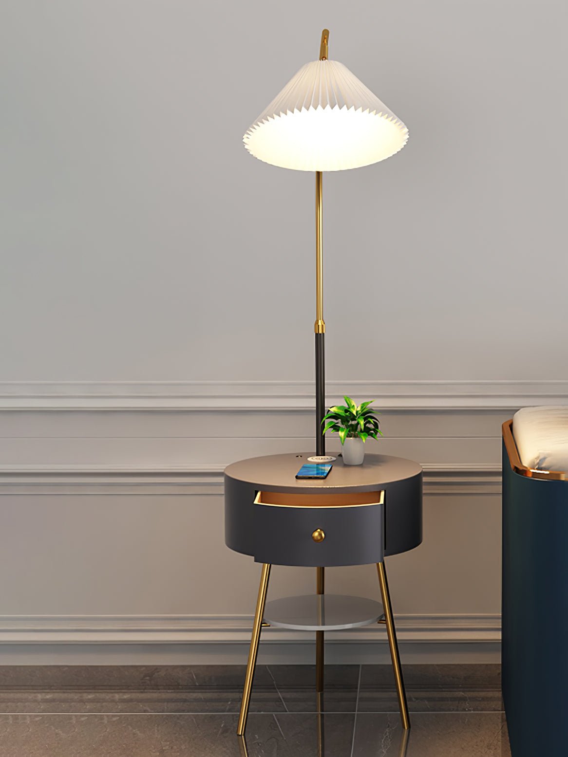 Arcora Pleated Arc Floor Light