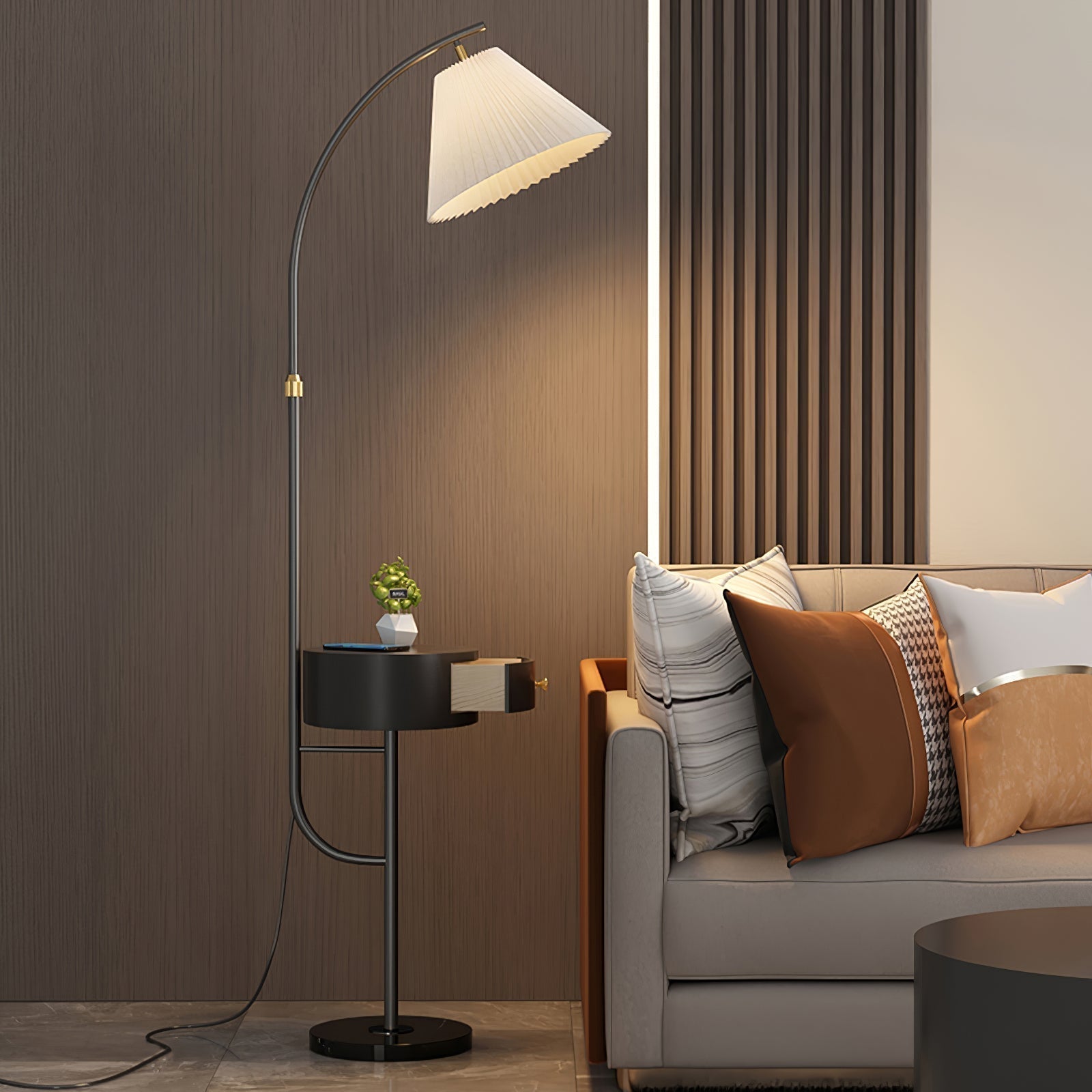 Arcora Pleated Arc Floor Light