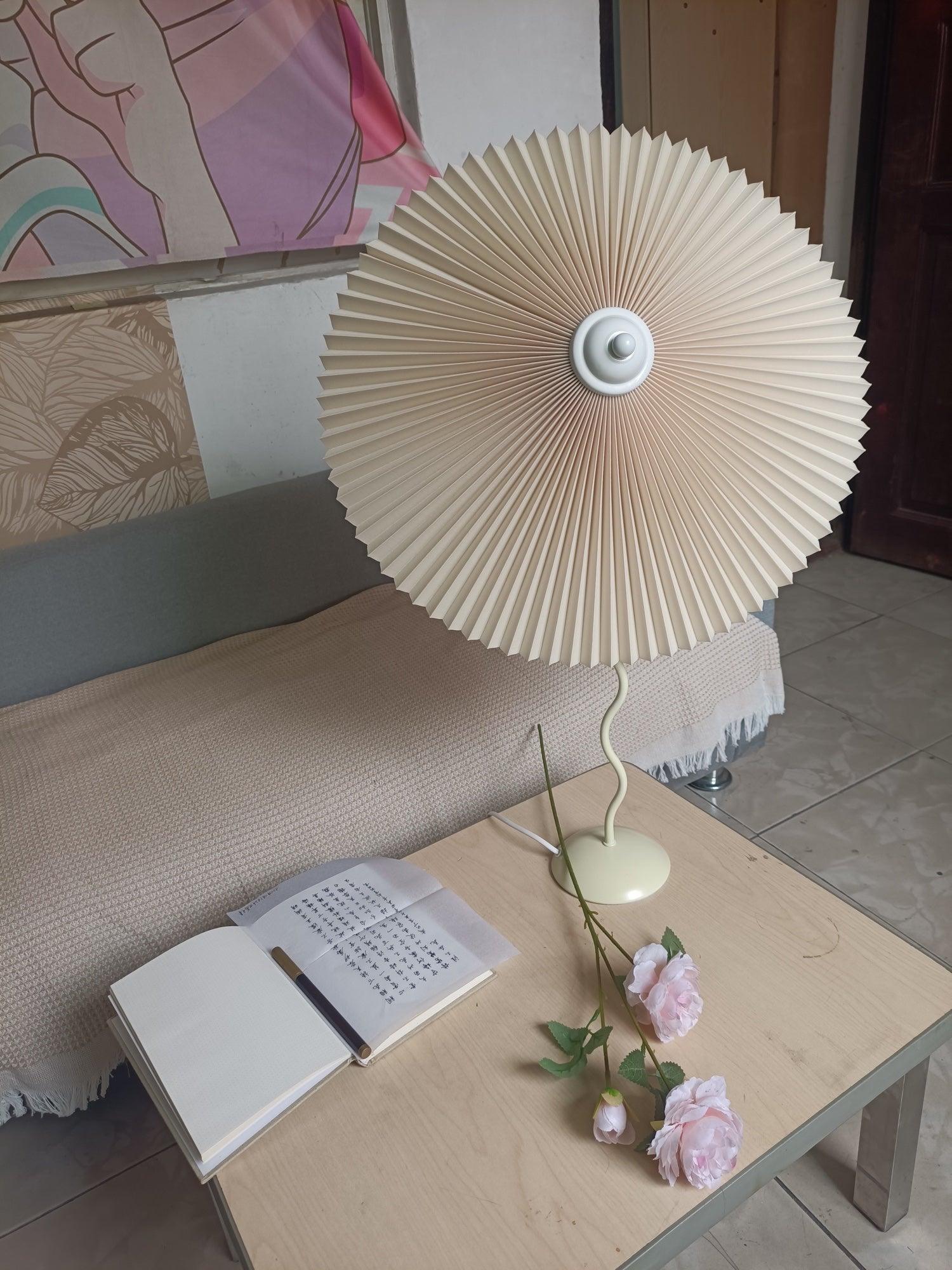 Krenis Fabric Artistic Table Lamp