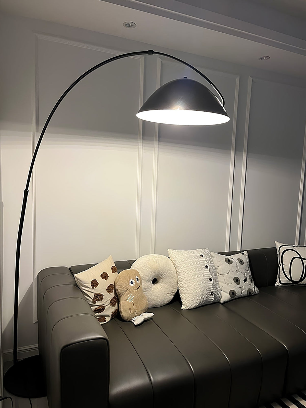 Patricia Modern Floor Lamp