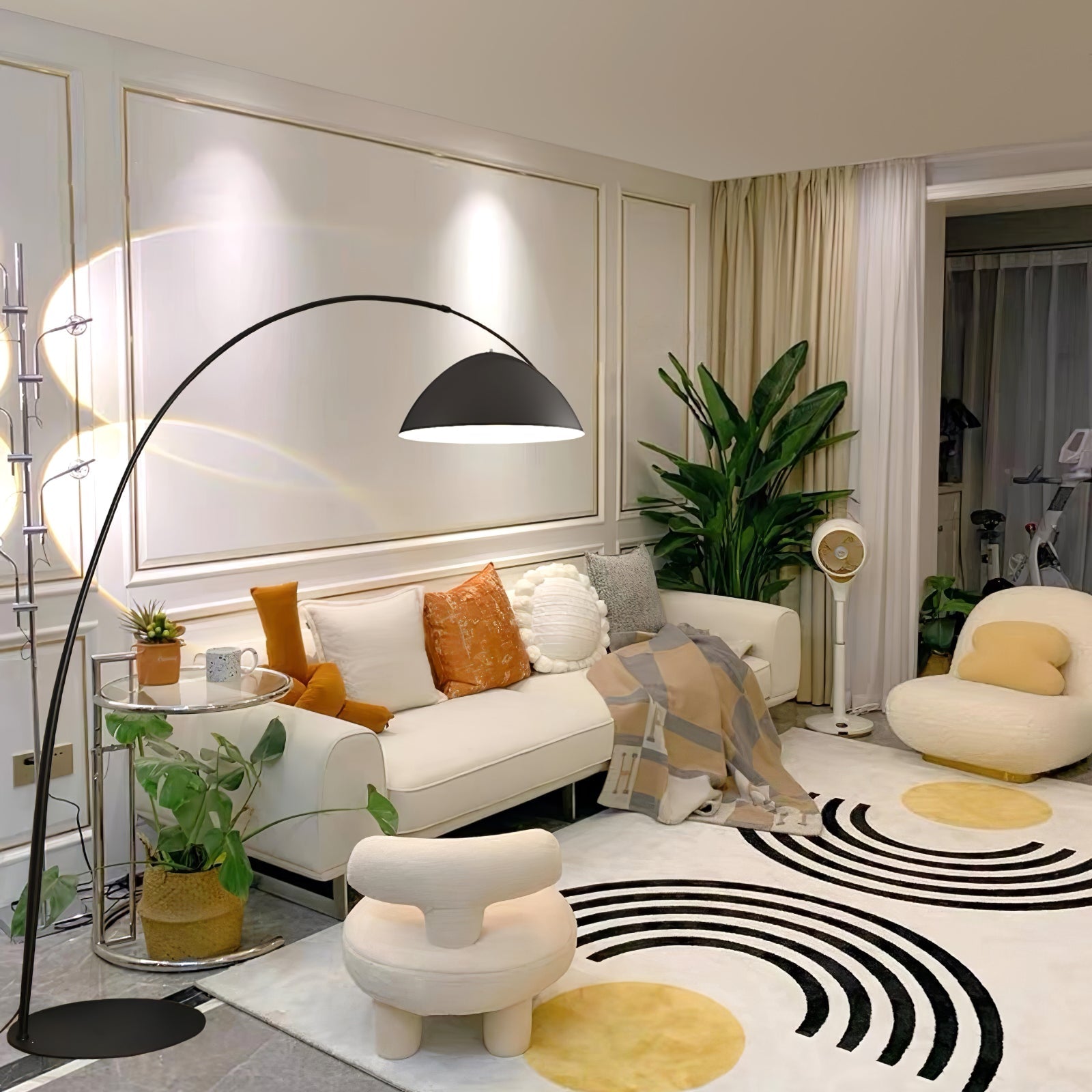 Patricia Modern Floor Lamp