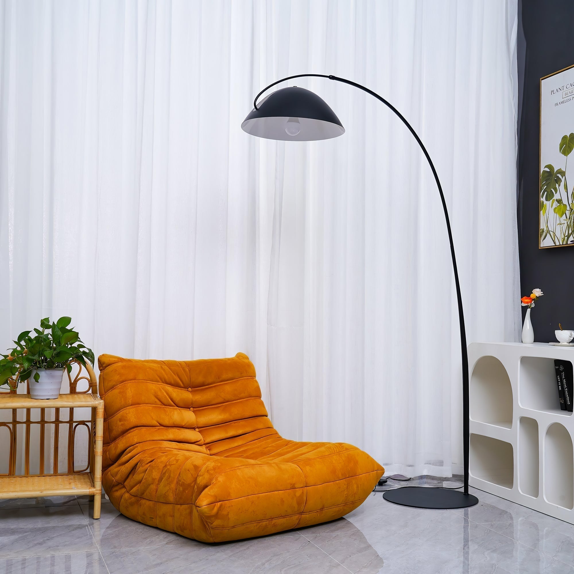Patricia Modern Floor Lamp