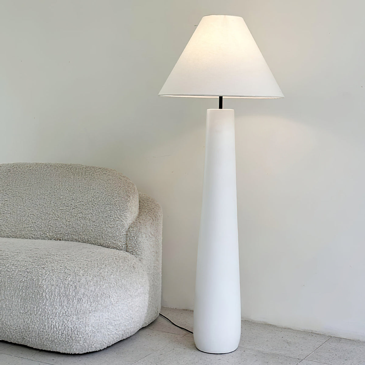 Columnil White Floor Lamp