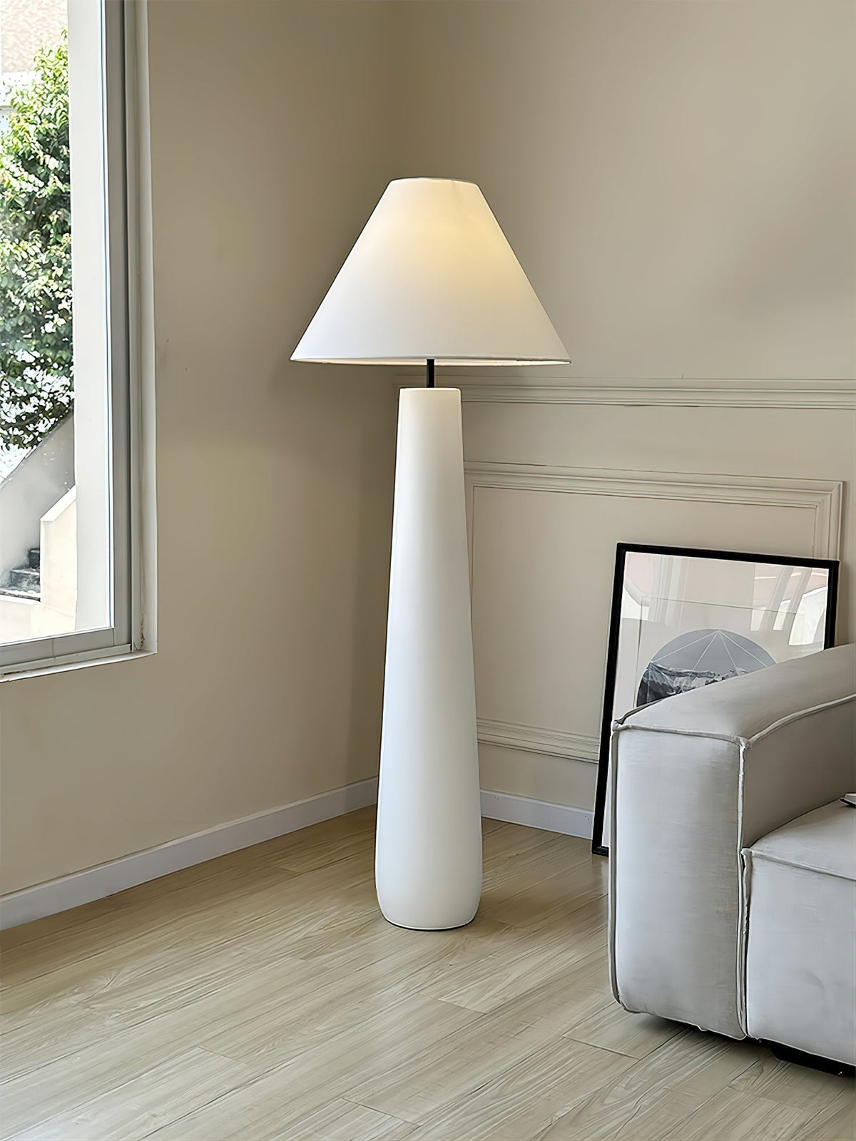 Columnil White Floor Lamp