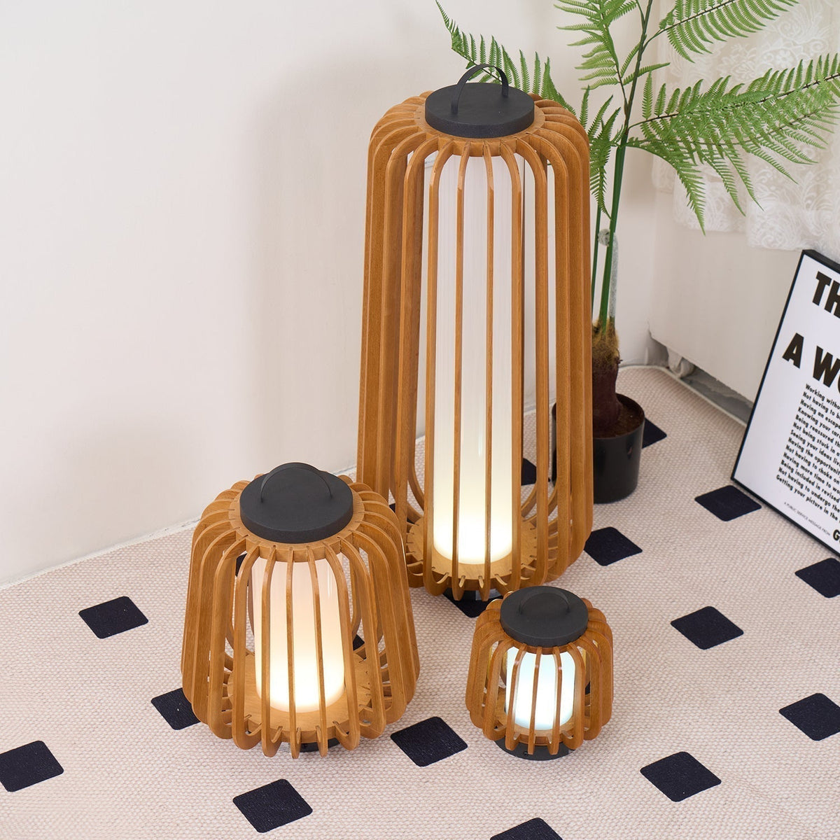 Slat Outdoor Table Light