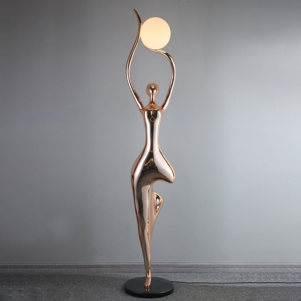 Emiryra Golden Sculptural Floor Lamp