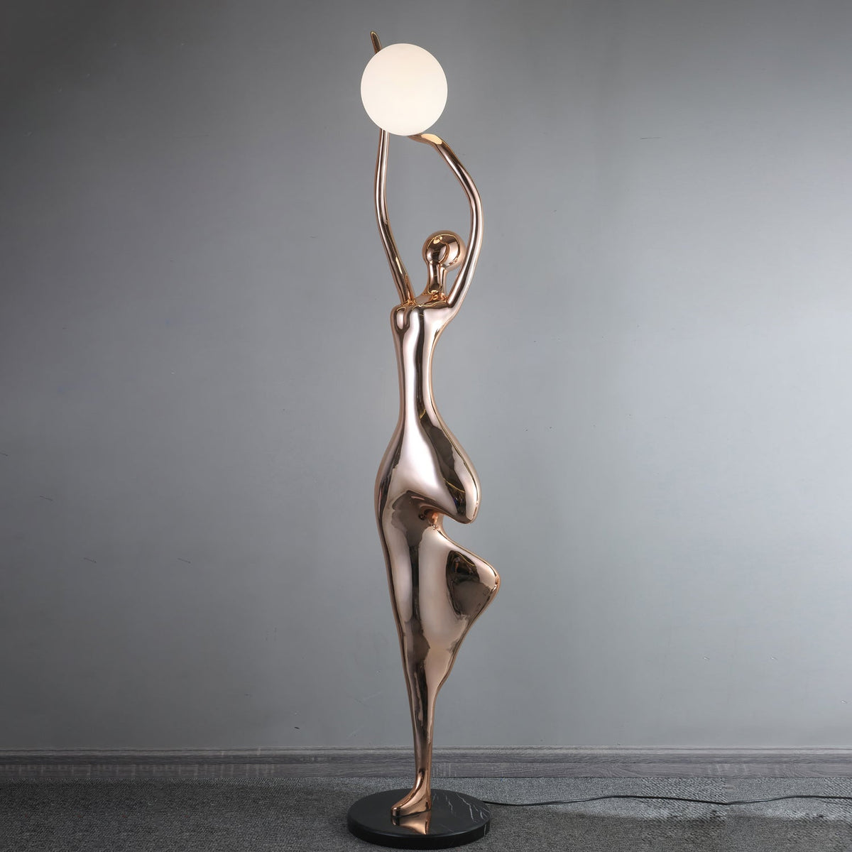 Emiryra Golden Sculptural Floor Lamp