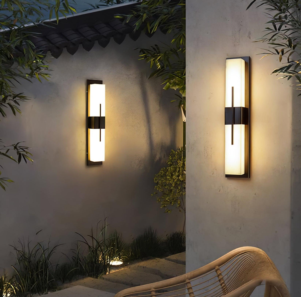 Elarvin Classic Unique Resin Outdoor Wall Light