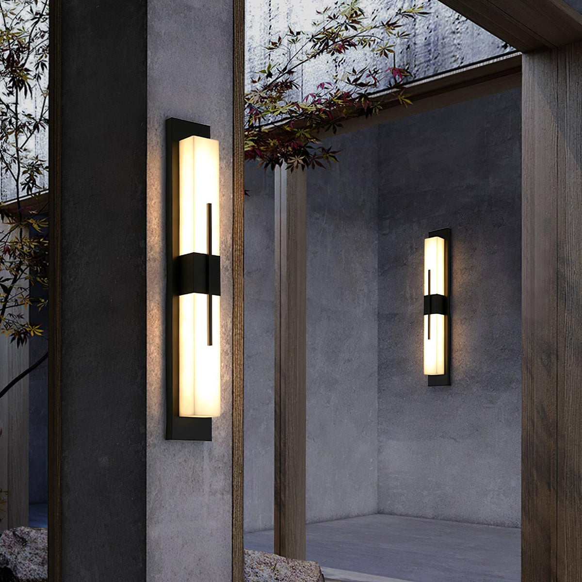 Elarvin Classic Unique Resin Outdoor Wall Light