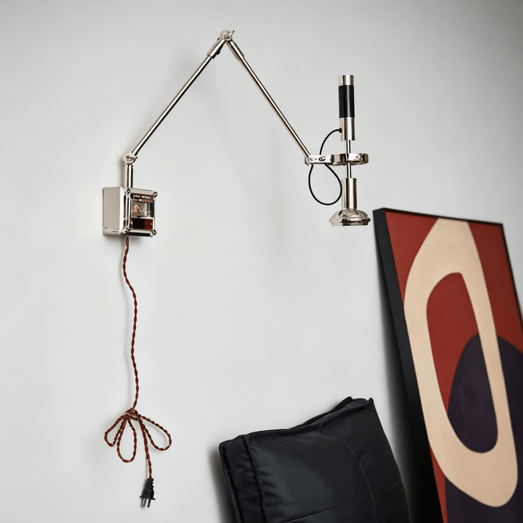 Perv Beam Wall Lamp