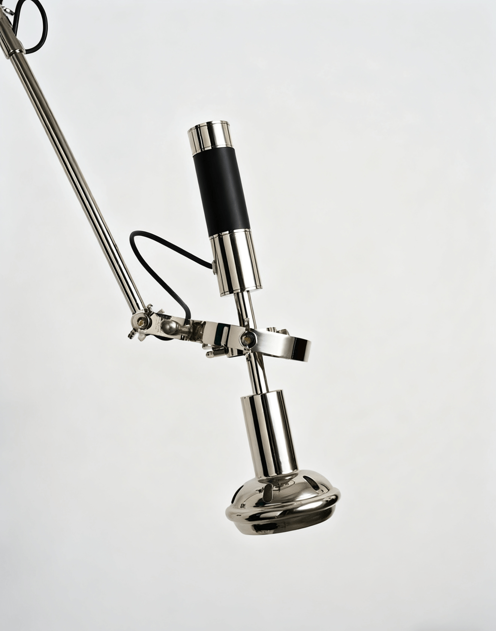 Perv Beam Wall Lamp