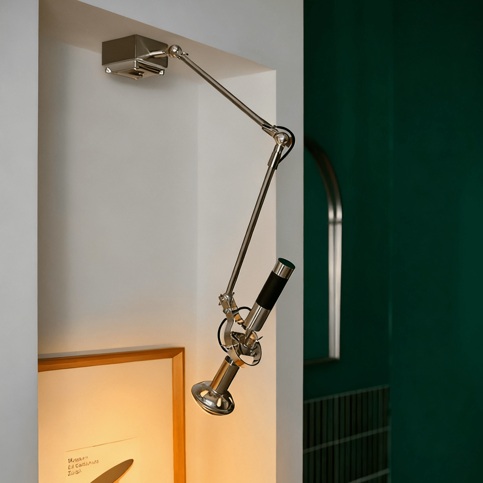 Perv Beam Wall Lamp