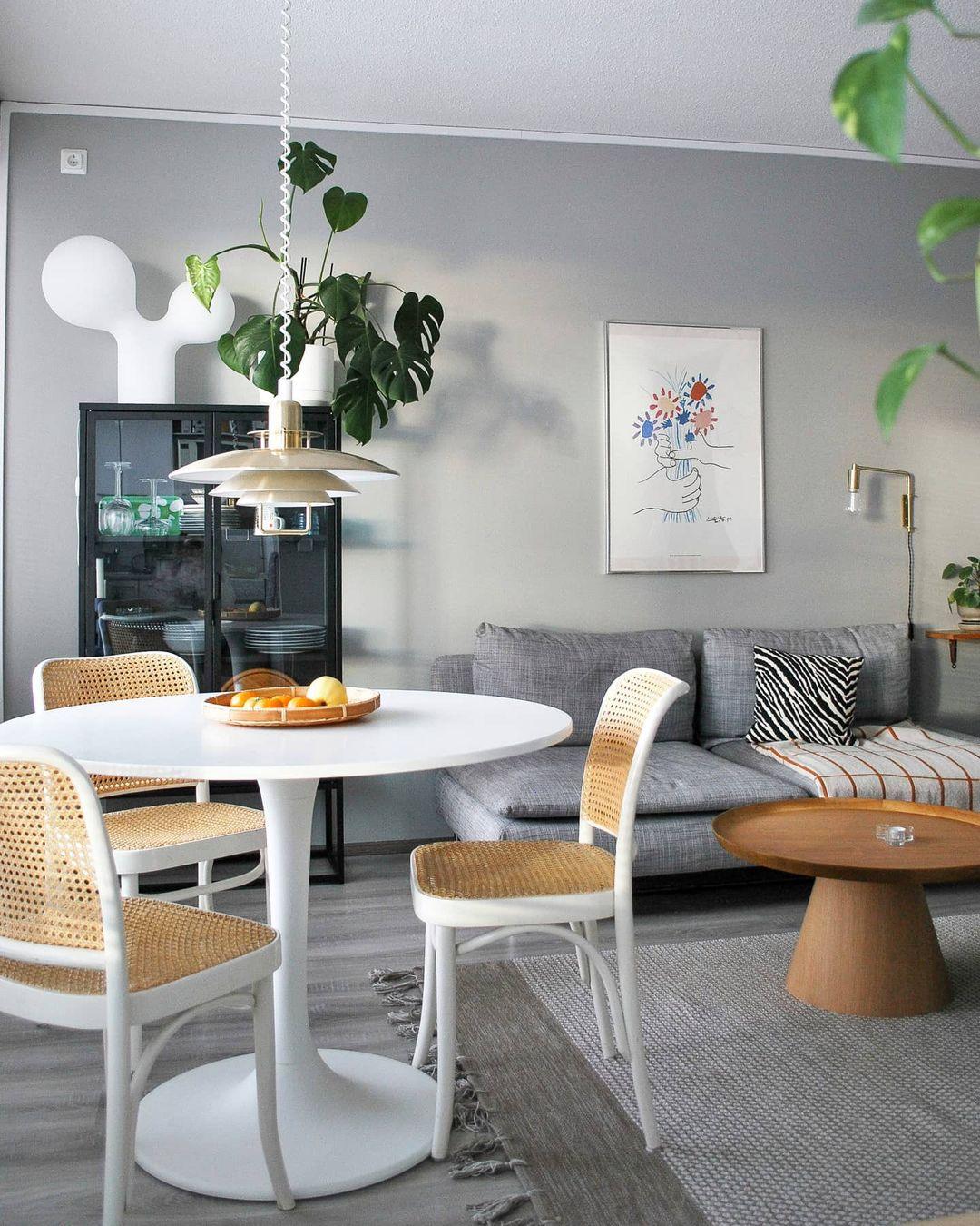 Divor Aluminum Glam Pendant Lamp