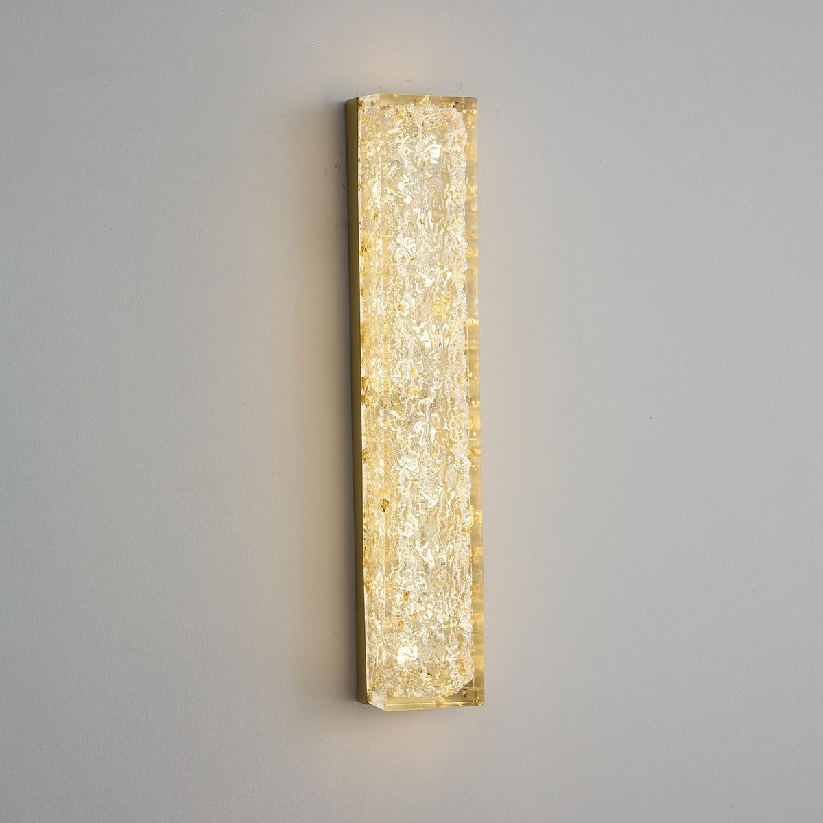 Mavi Prismatic Rectangle Resin Wall Lamp