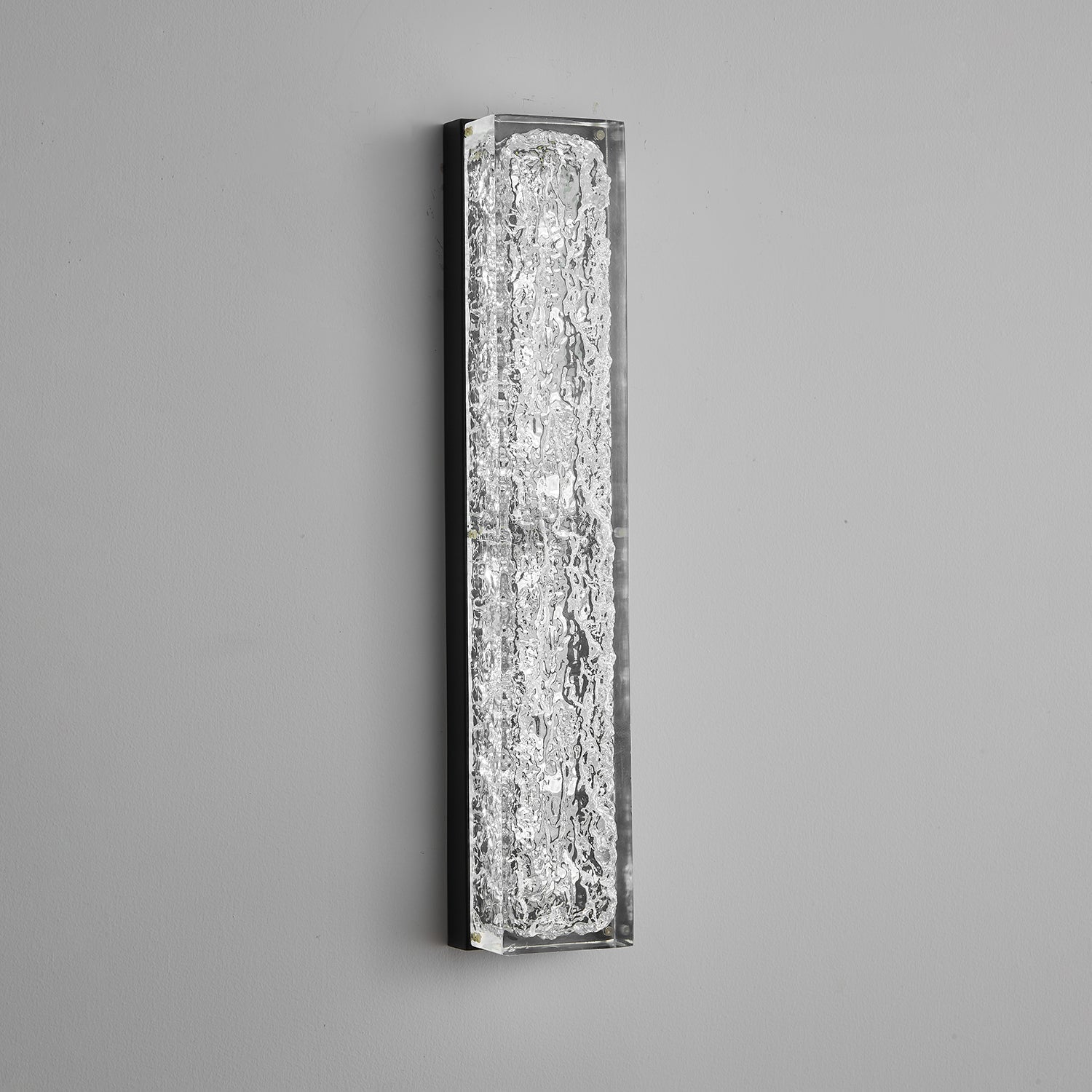 Mavi Prismatic Rectangle Resin Wall Lamp