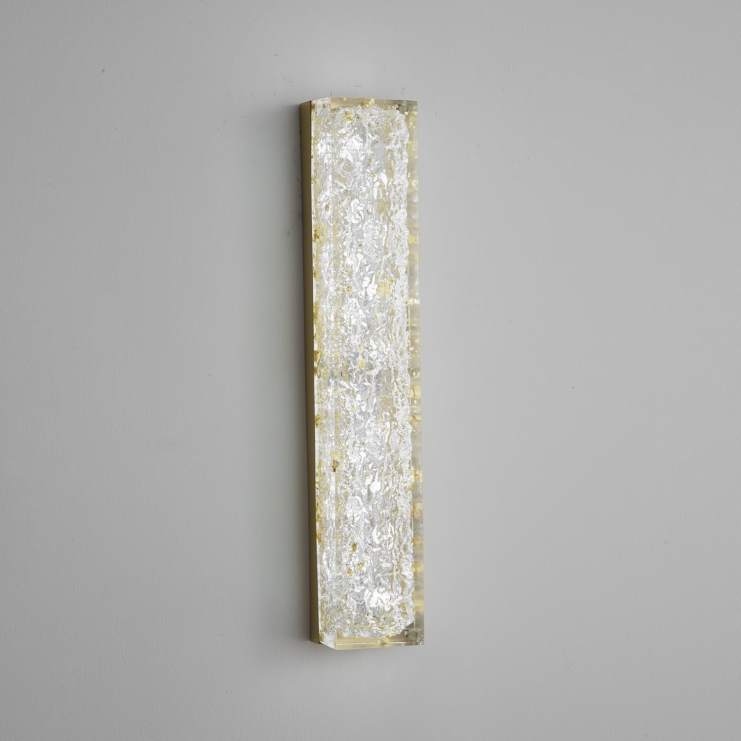 Mavi Prismatic Rectangle Resin Wall Lamp
