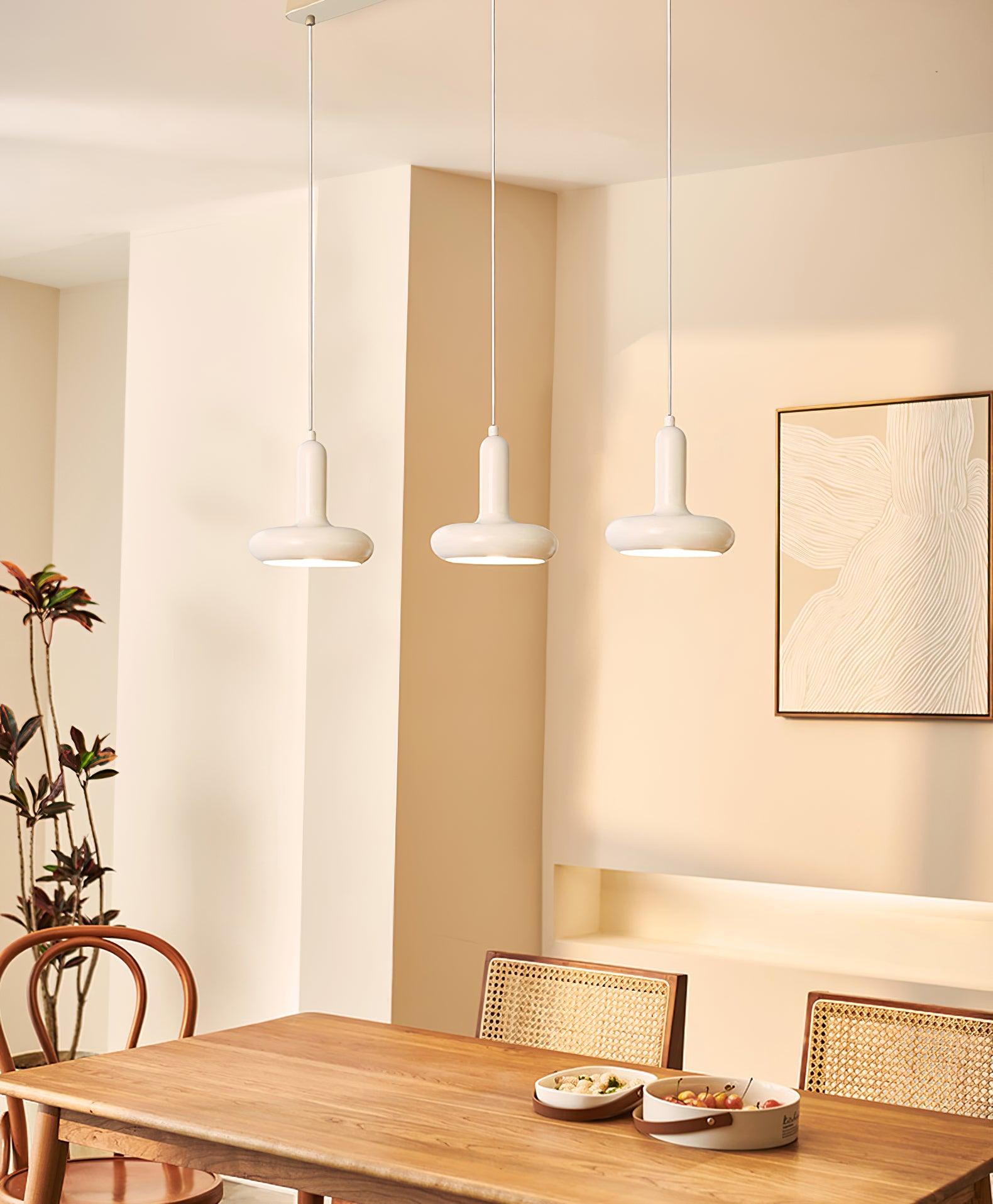 Lunaren Cozy Classic Pendant Light