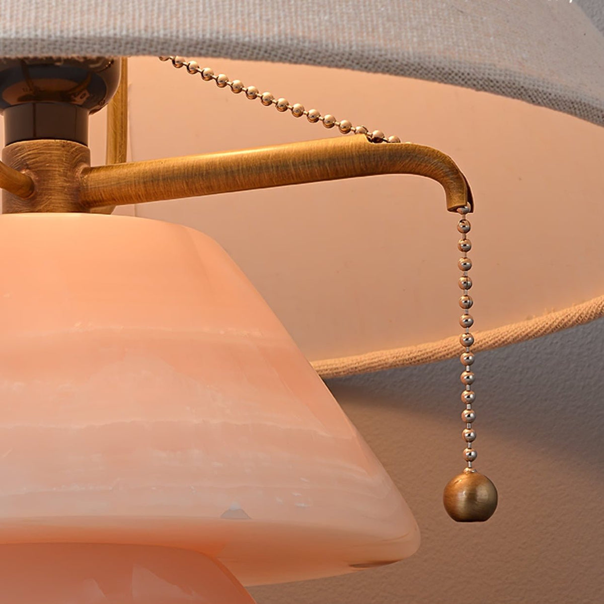 Pyramid Retro Marble Table Lamp