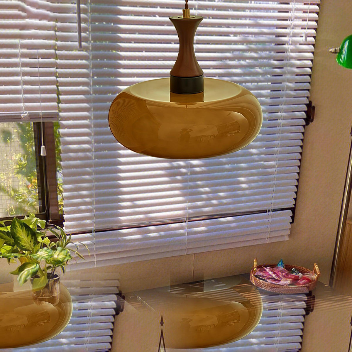 Cadenza Wood Retro Pendant Lamp
