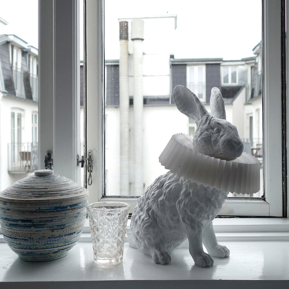 Bravore Rabbit X Table Lamp