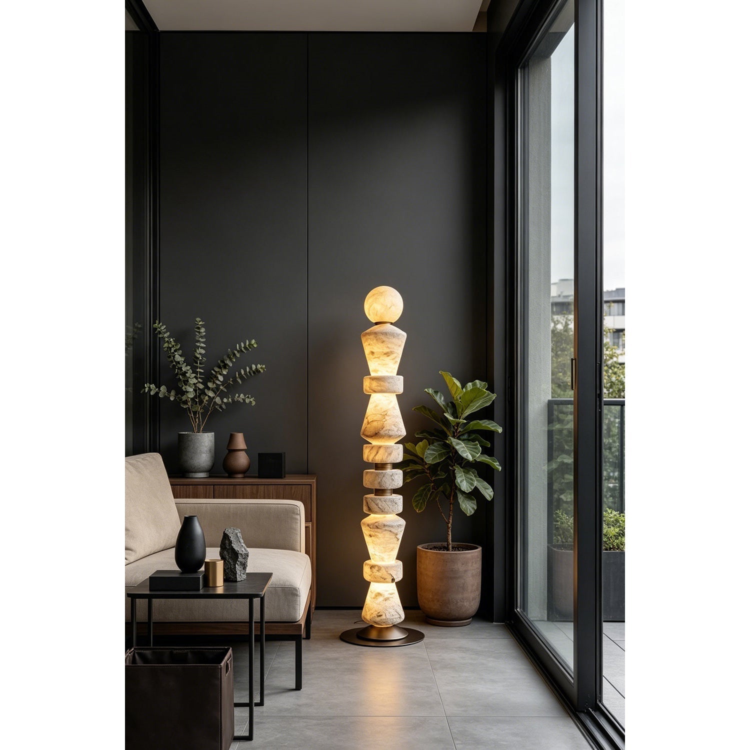 Renivira Floor Lamp
