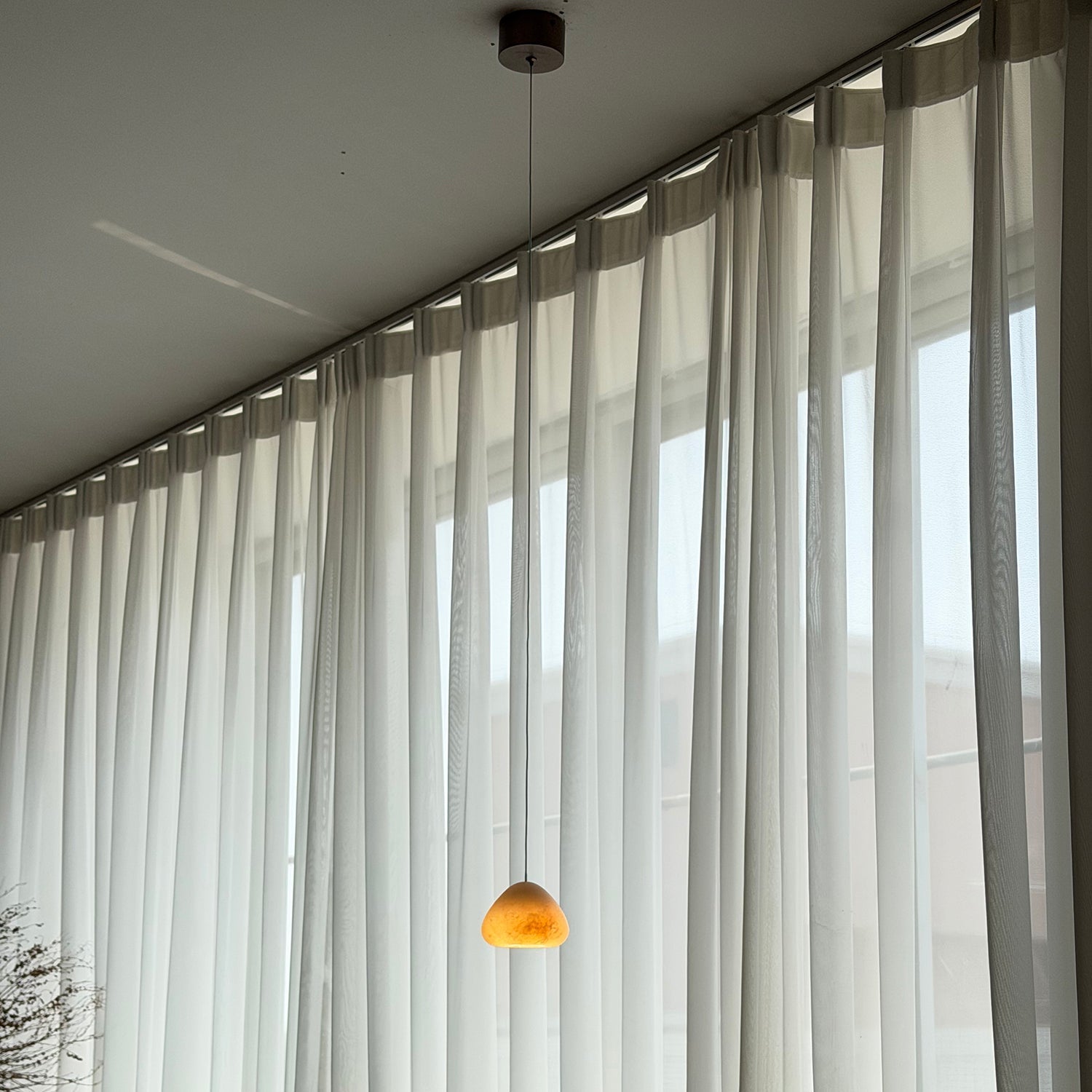 Morphe Alabaster Pendant Lamp