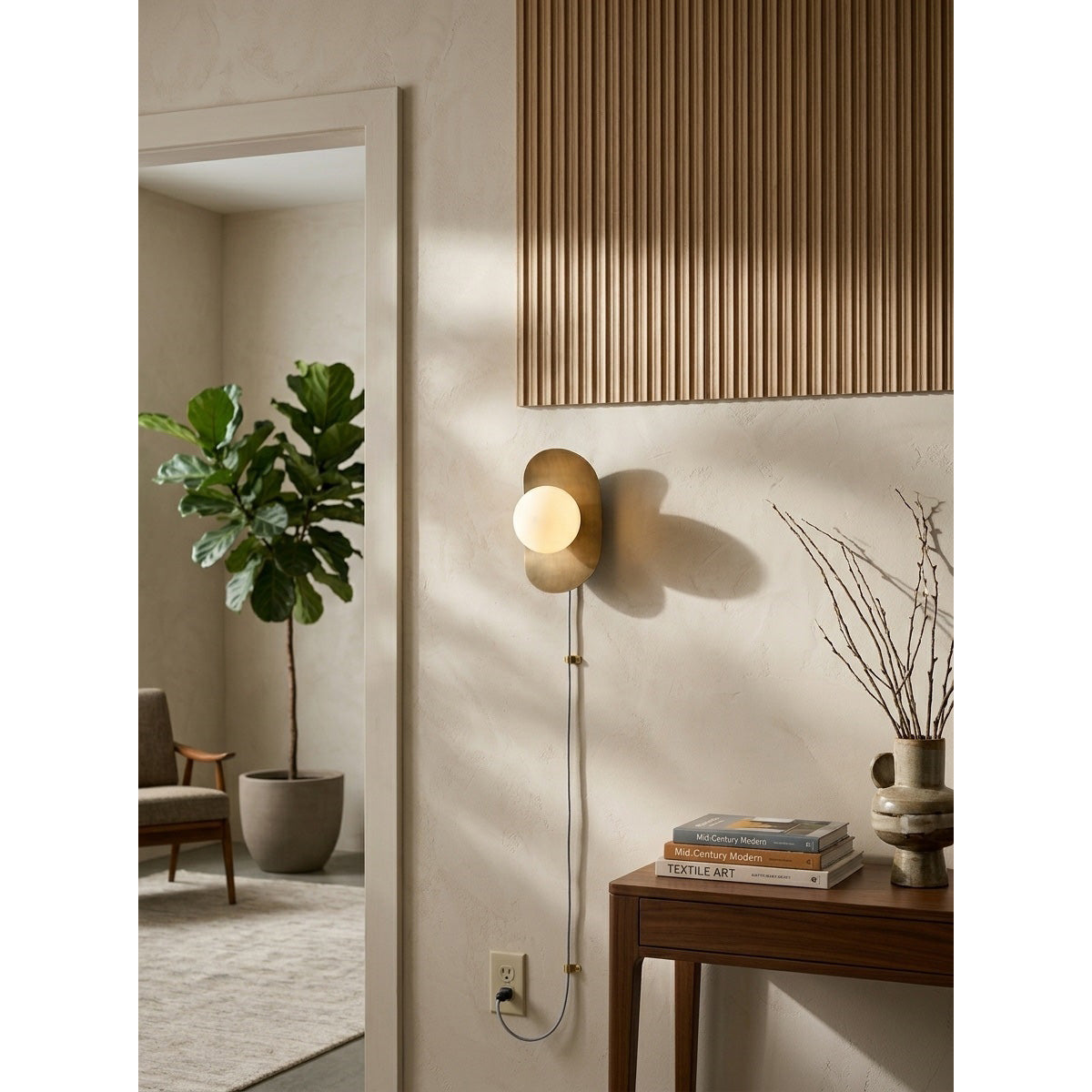 Veliielle Wall Lamp