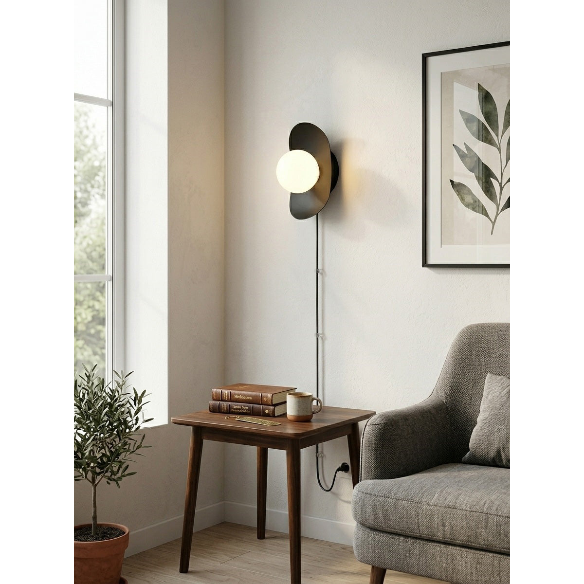 Veliielle Wall Lamp