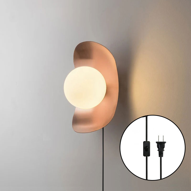 Veliielle Wall Lamp