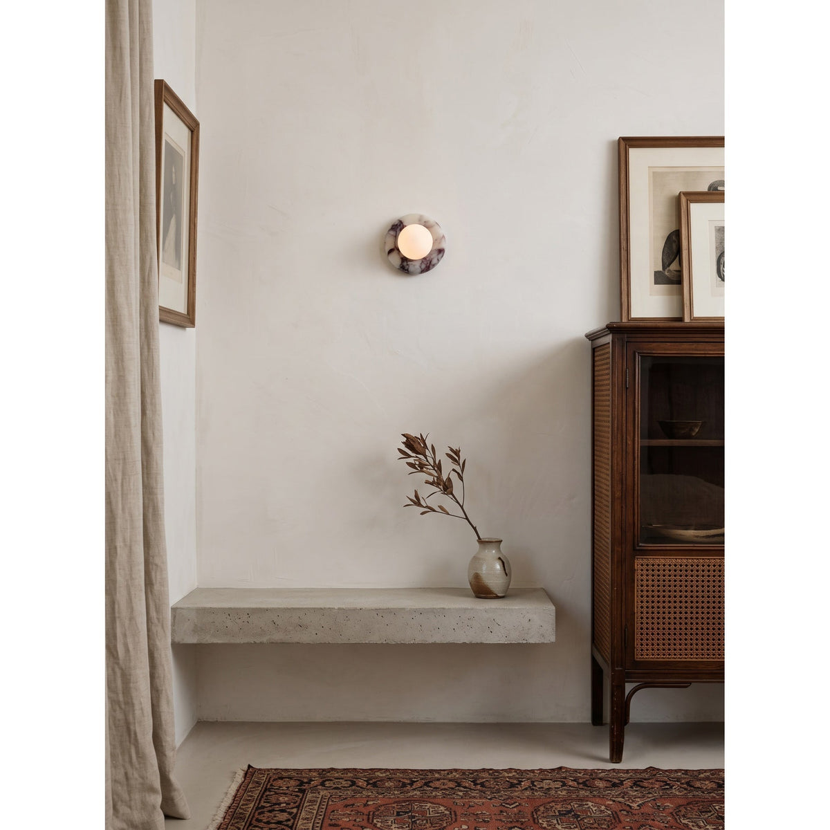 Aveneine Wall Light