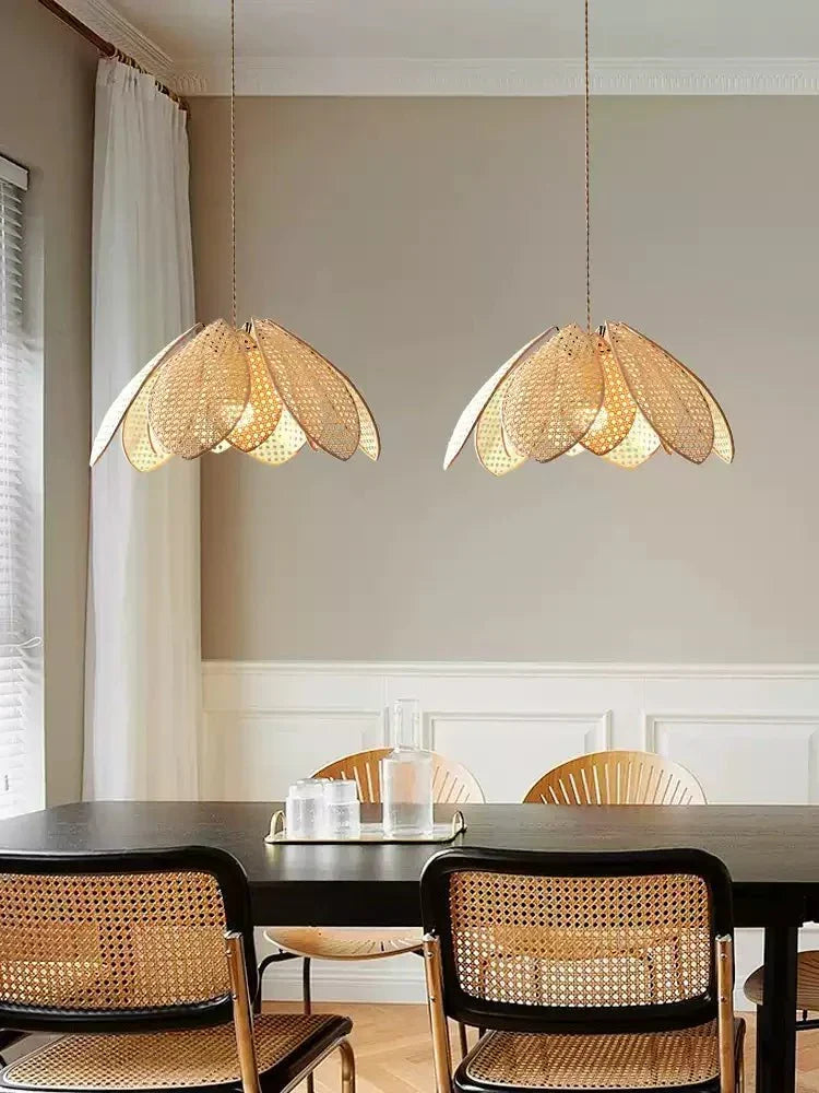 Rivalira Pendant Light