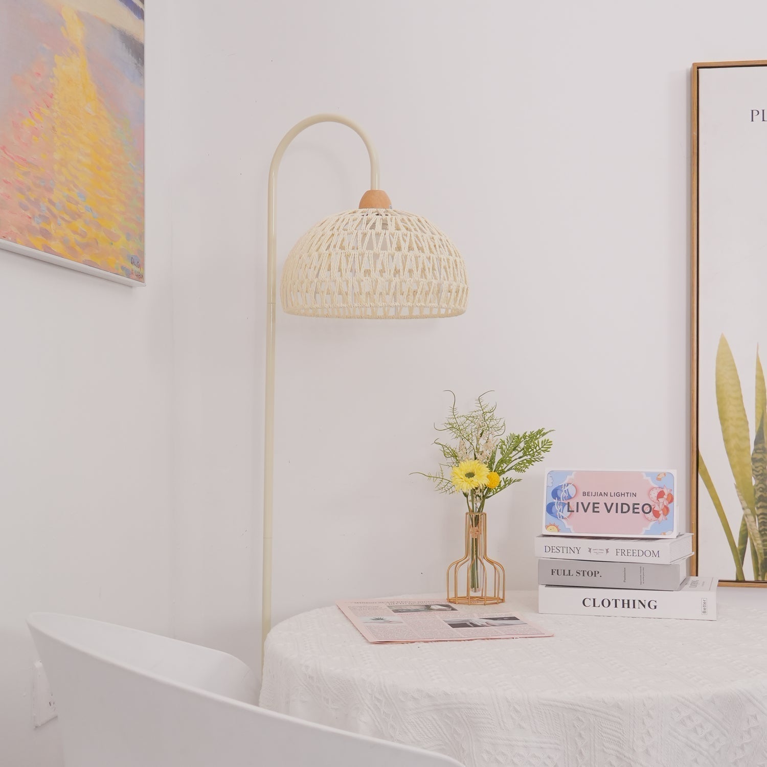 Tor Minimalist Floor Lamp